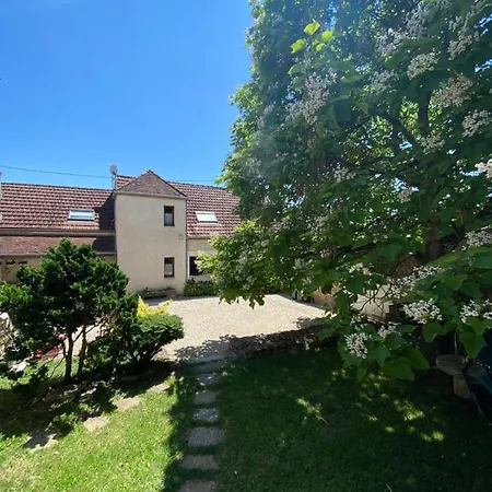 Domaine Les Hauts Pres Villaines-les-Prevotes Exterior photo