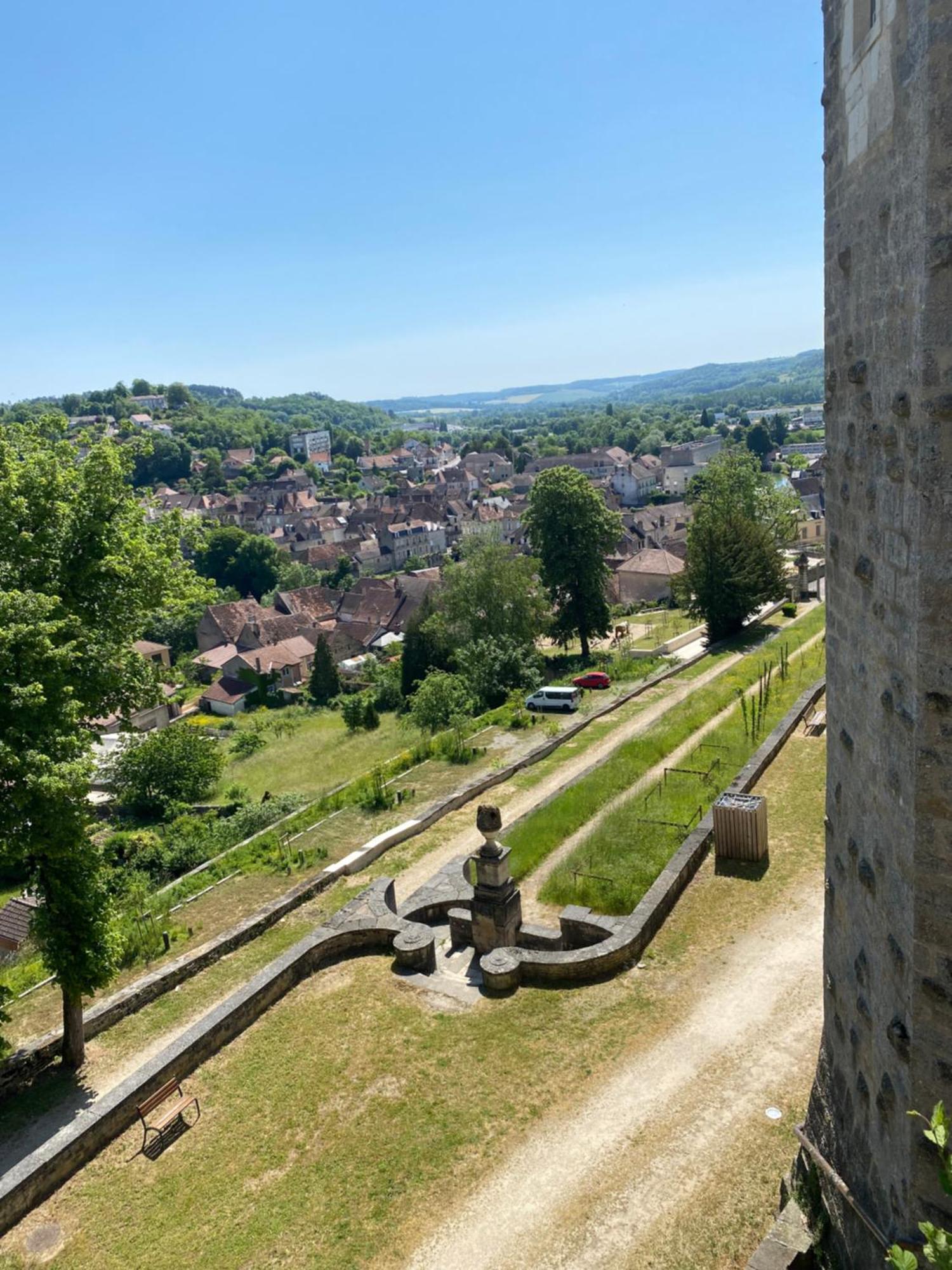 Domaine Les Hauts Pres *